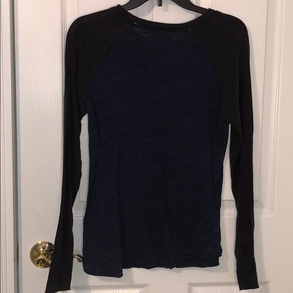 Kendall & Kylie Tee - Picture 6 of 7